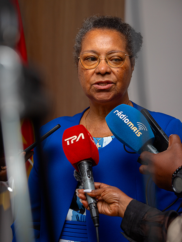 Assinatura do Memorando de Entendimento entre o MESCTI e o MED para a execução dos Fundos do Multiplicador, no âmbito do Projecto TEST 22/07/2025 Luanda