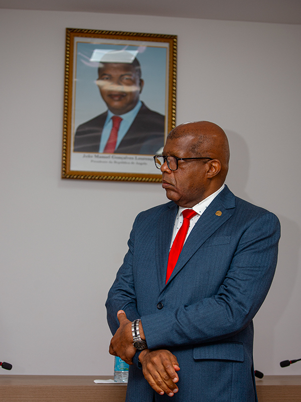 Assinatura do Memorando de Entendimento entre o MESCTI e o MED para a execução dos Fundos do Multiplicador, no âmbito do Projecto TEST 22/07/2025 Luanda